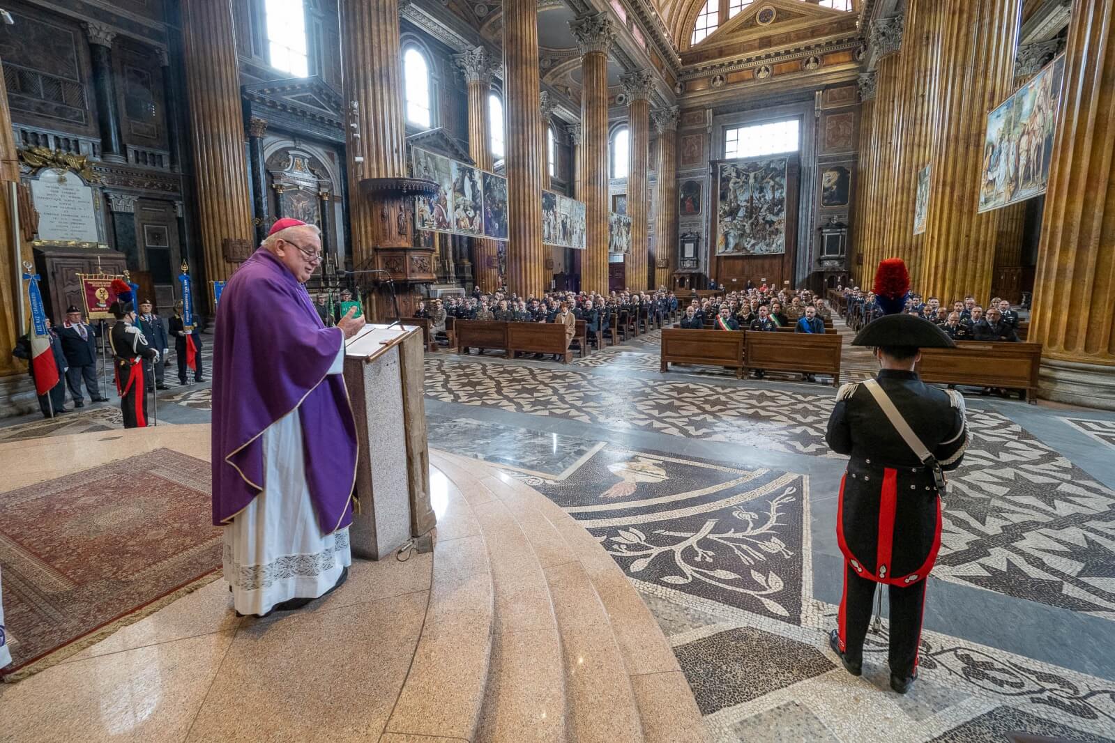 La messa del precetto pasquale in cattedrale a Novara, Pasqua 2023