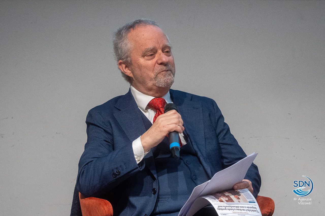 vescovo brambilla convegno castello_AOM9301