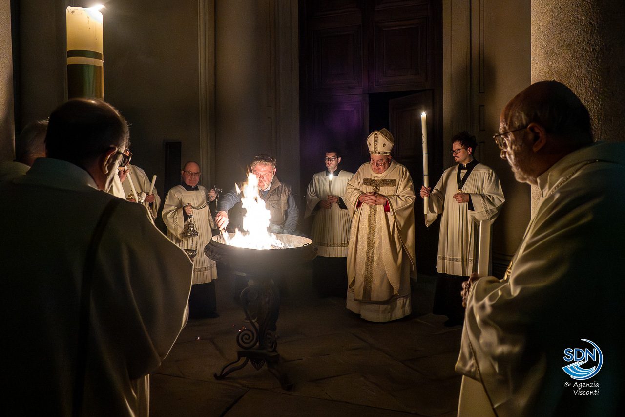 Sabato Santo 2026Cattedrale Novara_67